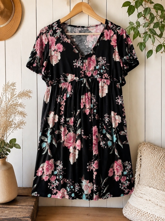 white birch Dresses & Skirts - White Birch 3X Black Floral Faux Wrap Dress